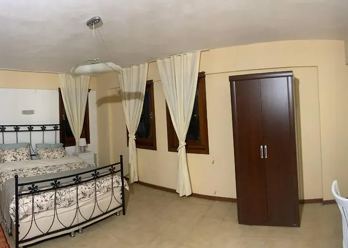 Alp Hotel