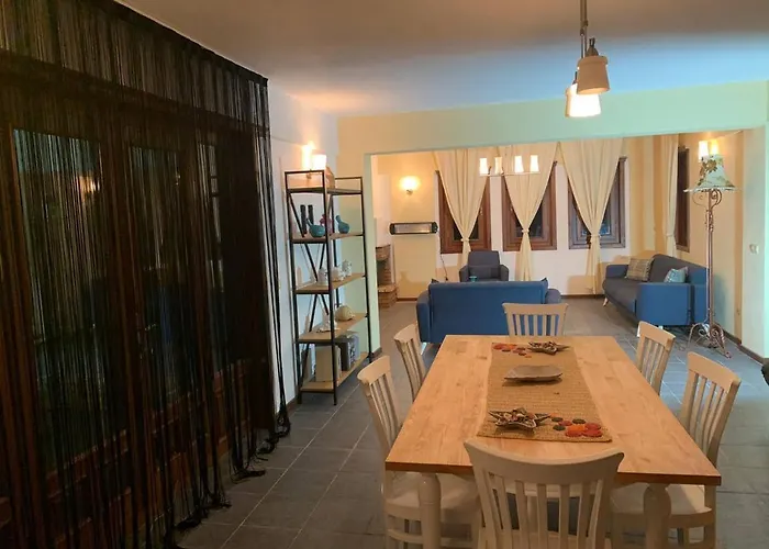 Alp Hotel